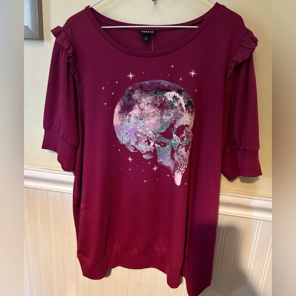 Torrid Short Sleeve Top